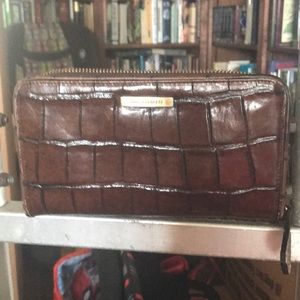 Brahmin wallet